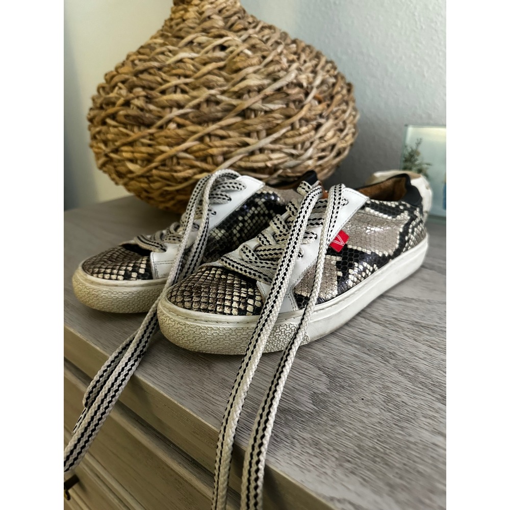 Veronica Beard Snake Print Leather Lace‎ Up Low Top Sneakers Women Size 7